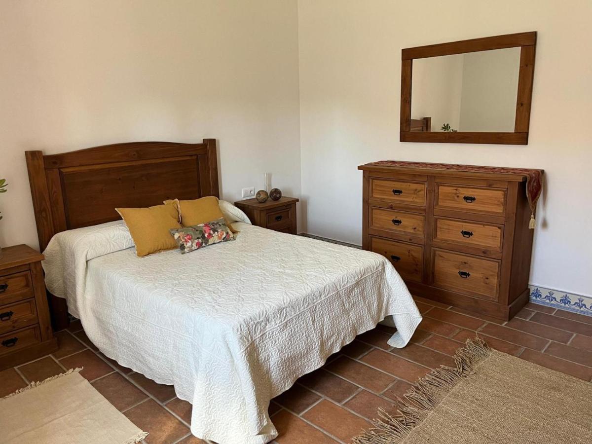 La Estacada Villa Lora del Rio Luaran gambar